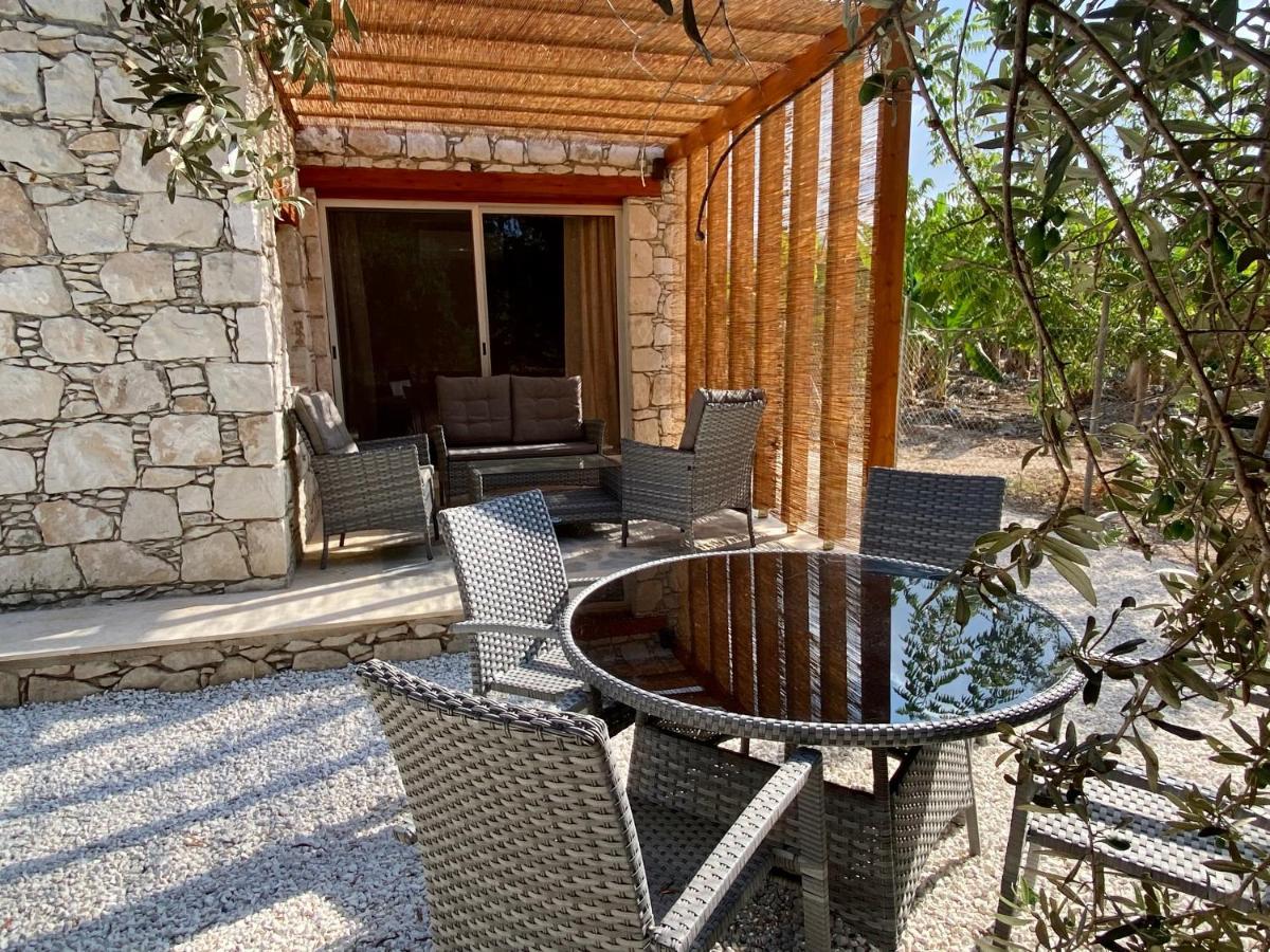 Ammos Luxury Suits And Residences Peyia Dış mekan fotoğraf